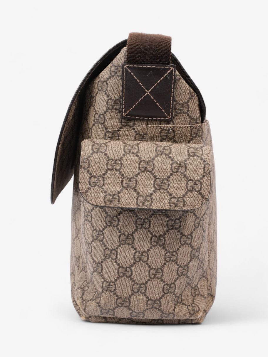 Gucci Baby Changing Bag Beige And Ebony GG Supreme Coated Canvas Image 3