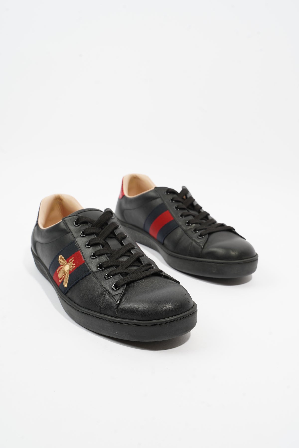 Gucci ace black on on sale feet