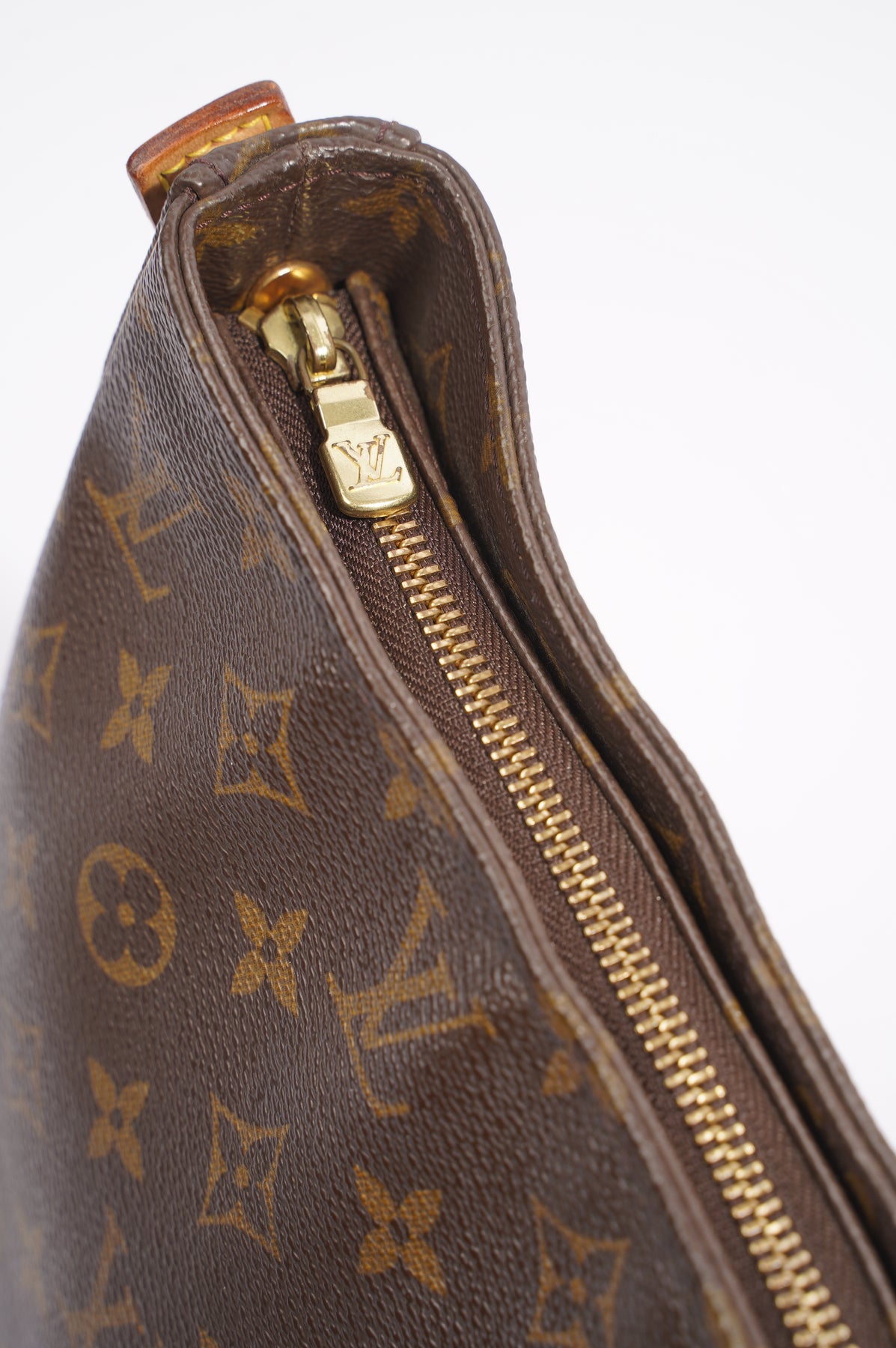 LOUIS VUITTON LOOPING GM MONOGRAM CANVAS SHOULDER BAG BROWN-DD5626 