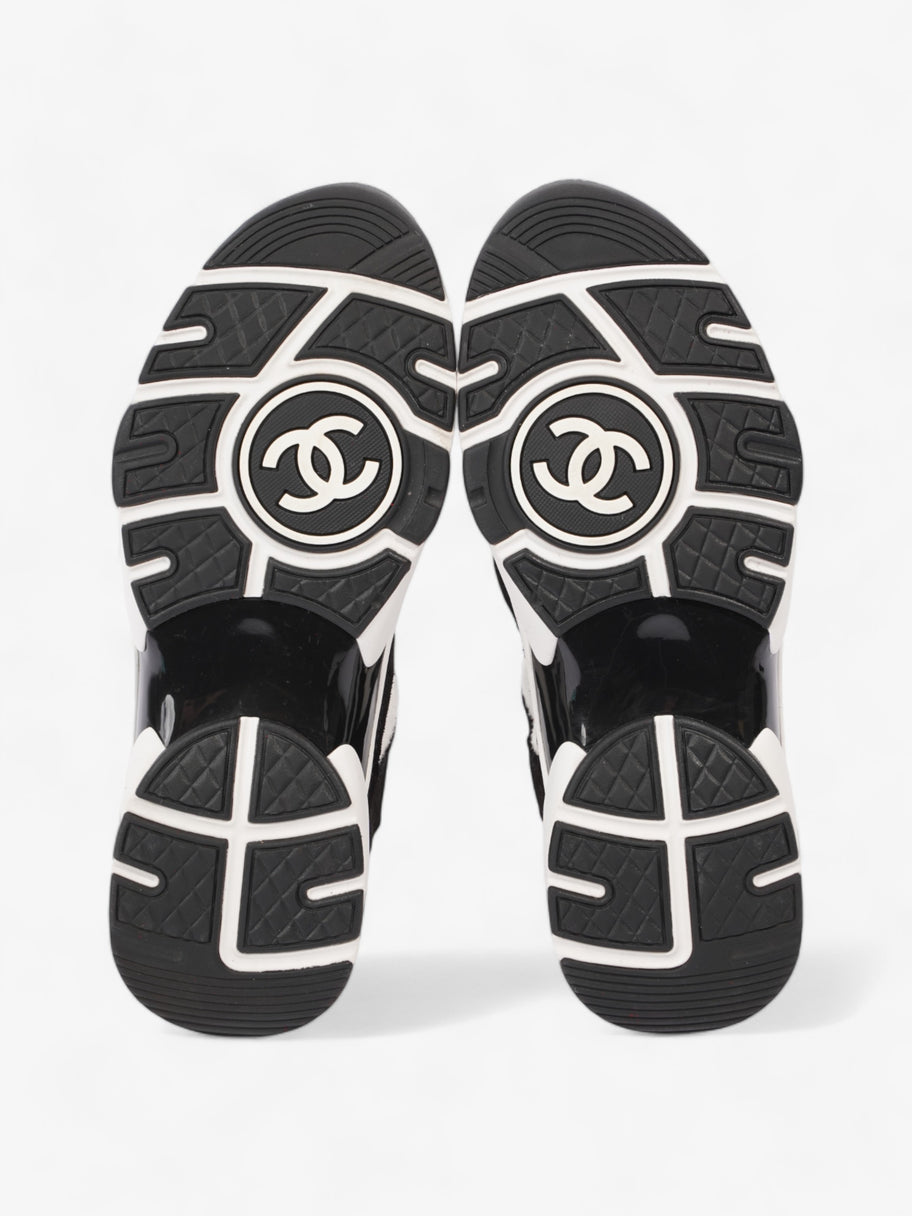 Chanel CC Logo Sneakers Black / White Fabric EU 38 UK 5 Image 7