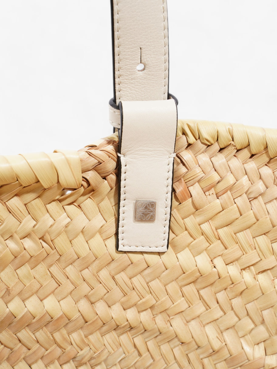 Loewe Basket Bag Natural / White Palm Leaves Medium Image 8