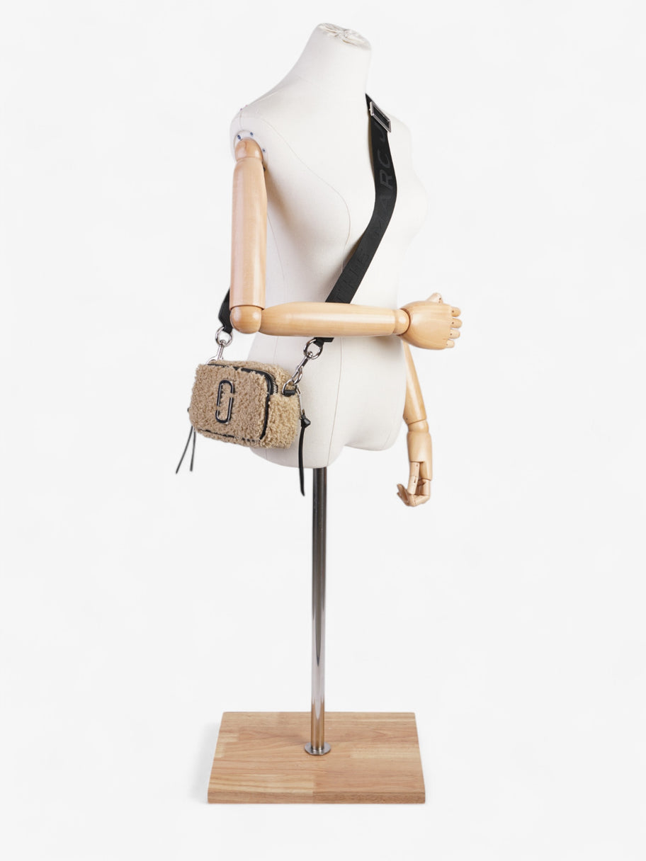 Marc Jacobs The Snapshot Teddy Bag Beige / Black Shearling Image 2