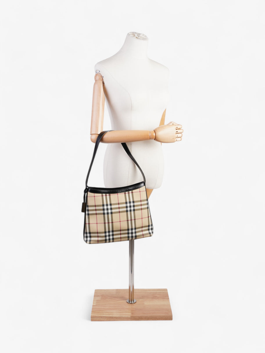 Burberry Vintage Shoulder Bag Nova Check / Black Canvas Image 2