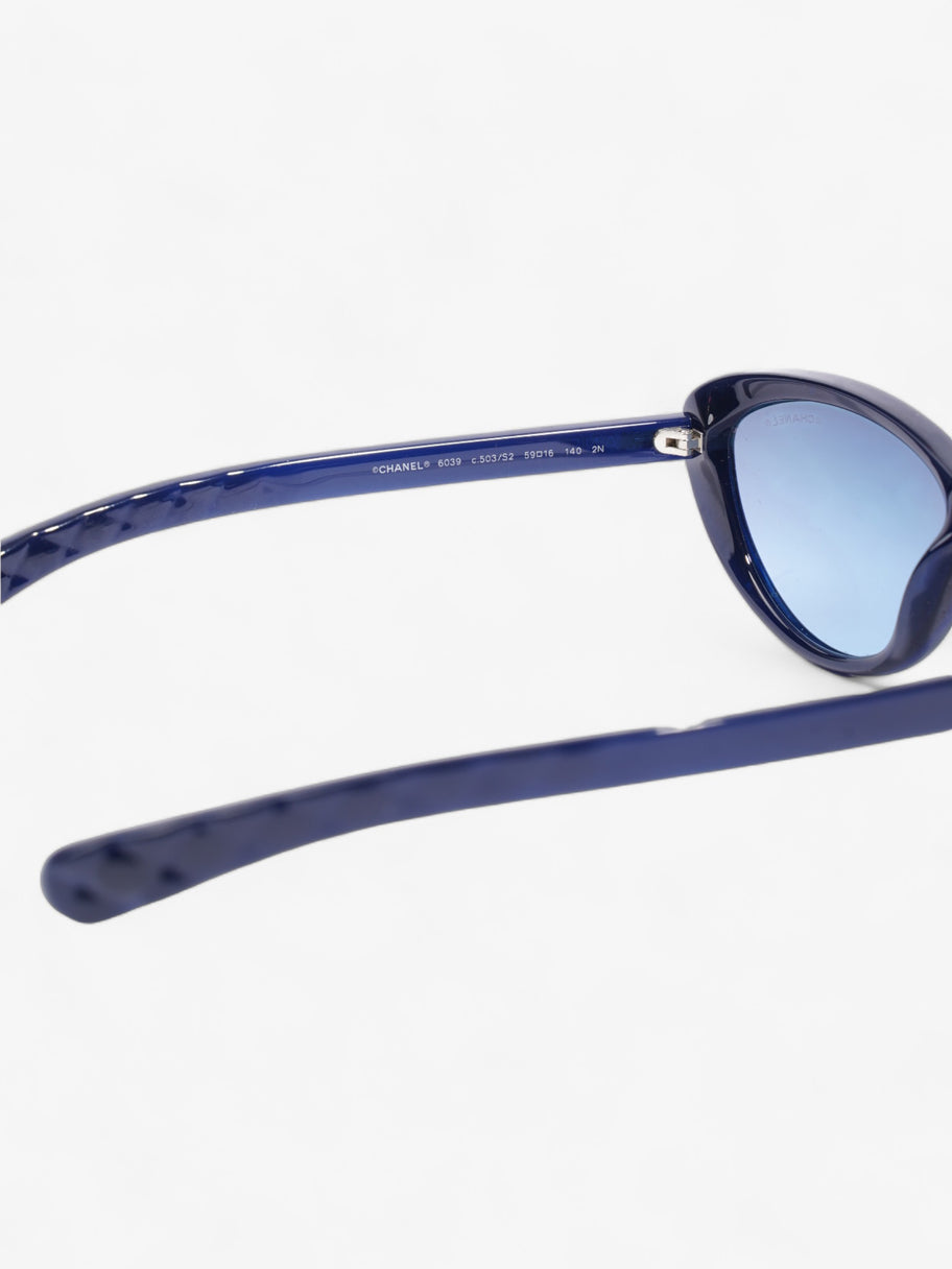 Chanel Chain Detail Cat Eye Sunglasses Navy Acetate 140mm Image 5