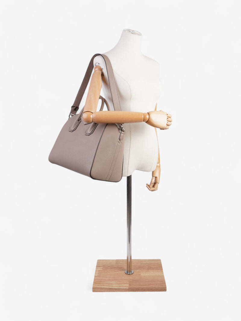  Givenchy Antigona Nude Leather Large