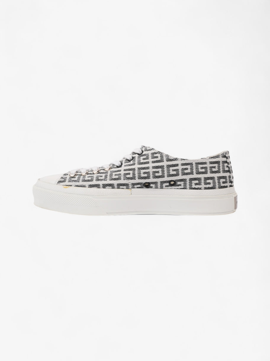 Givenchy City Low-top Sneakers Black / White Canvas EU 41 UK 7 Image 3