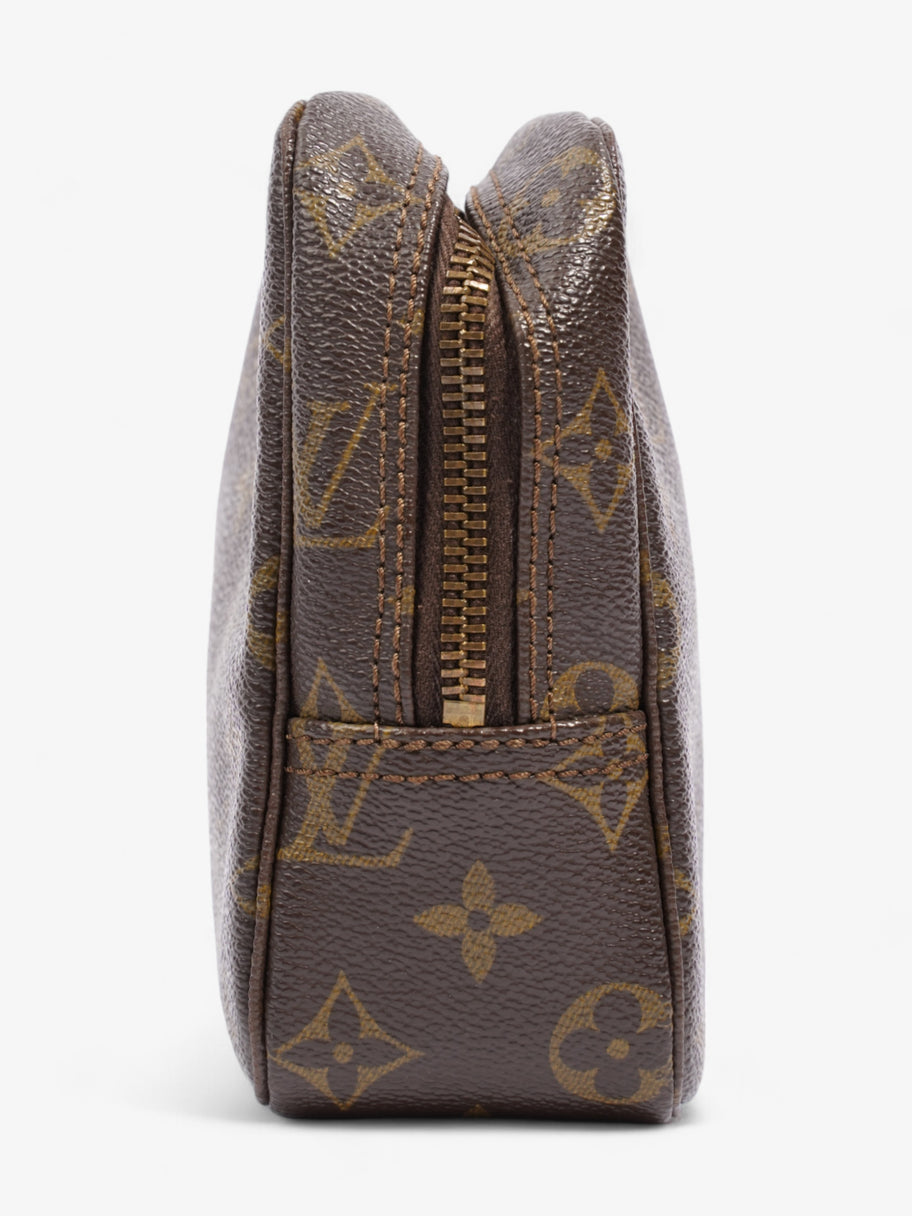 Louis Vuitton Trousse De Toilette Monogram Coated Canvas 23 Image 4