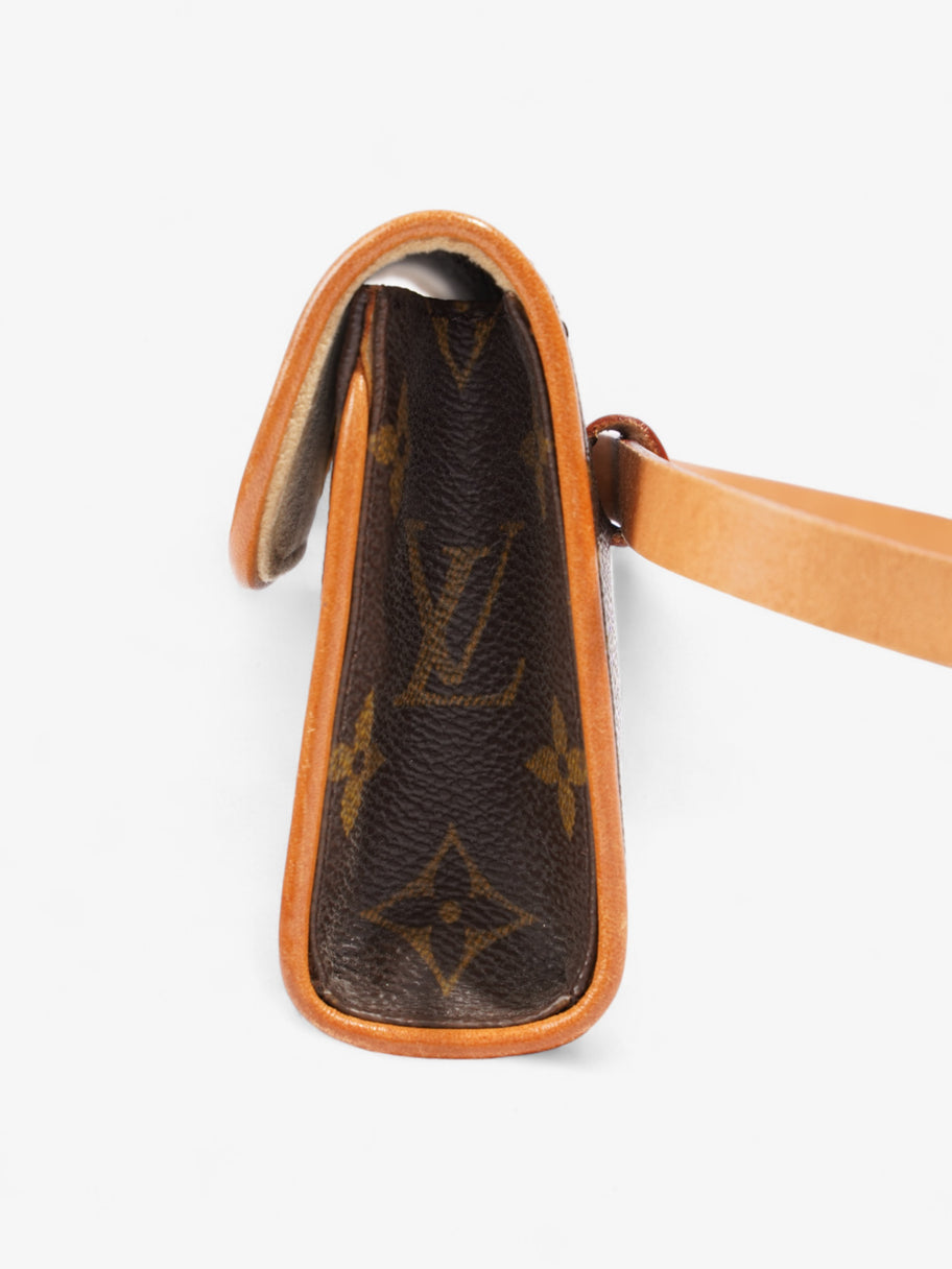 Louis Vuitton Pochette Florentine Monogram Coated Canvas Image 4