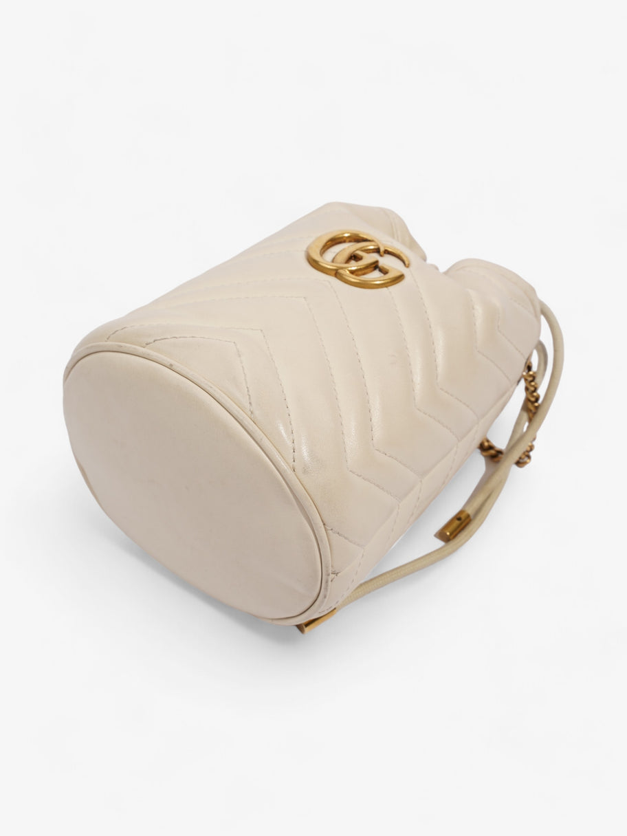 Gucci Marmont Bucket Bag White Leather Image 7