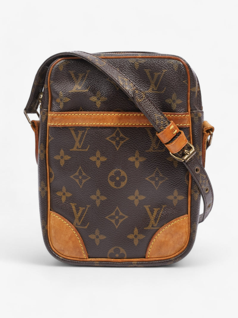  Louis Vuitton Danube Monogram Coated Canvas