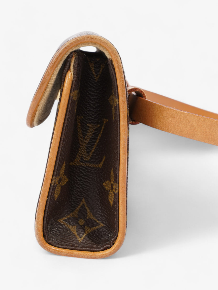 Louis Vuitton Pochette Florentine Monogram Canvas Image 3