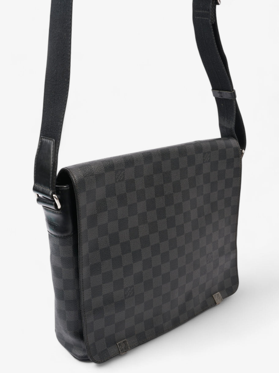 Louis Vuitton District Messenger Bag Damier Graphite Coated Canvas Image 7