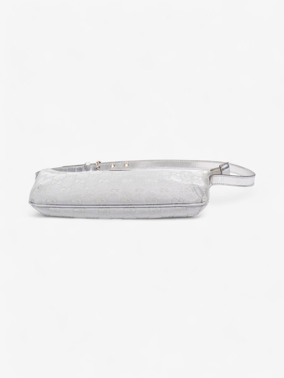 Gucci Boat Pochette Silver / GG Supreme Canvas Image 6