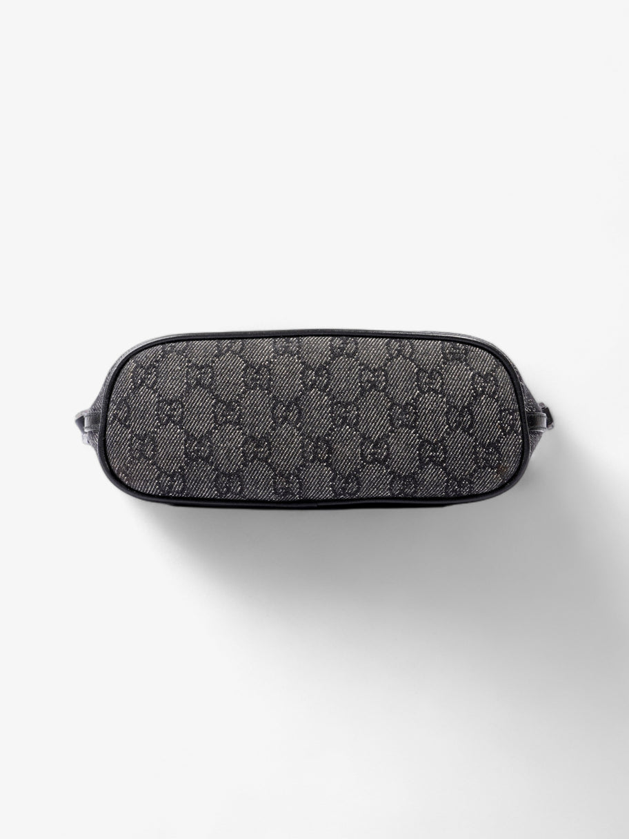 Gucci Pochette Boat Baguette Black Canvas Image 6