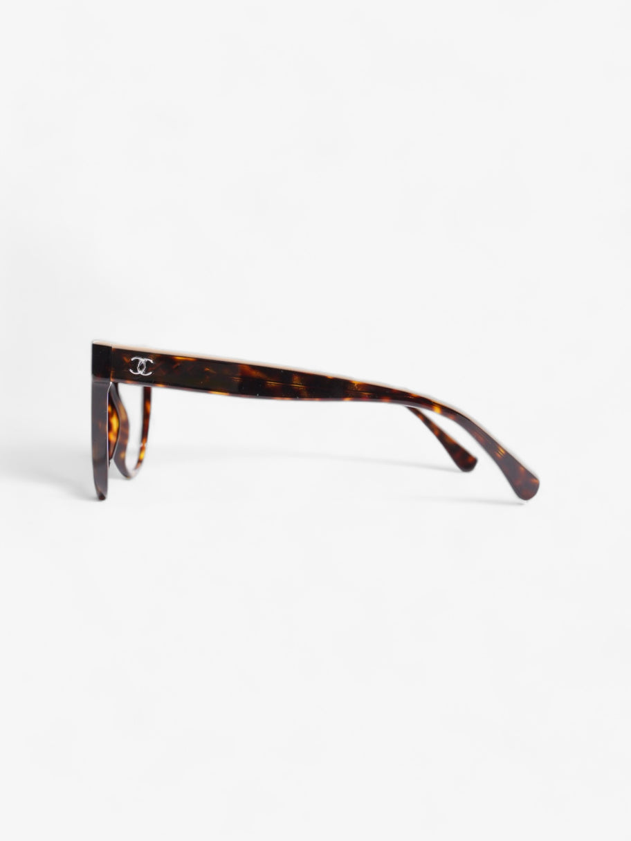 Chanel Wayfarer Frame Sunglasses Tortoise  / Beige Acetate 140mm Image 2