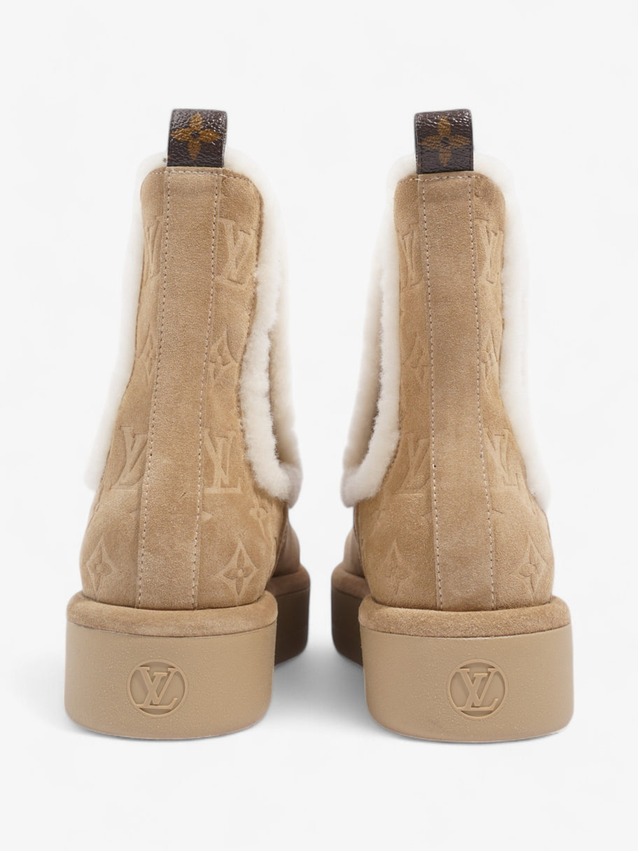 Louis Vuitton Aspen Chelsea Boots Beige  / White Suede EU 39 UK 6 Image 6