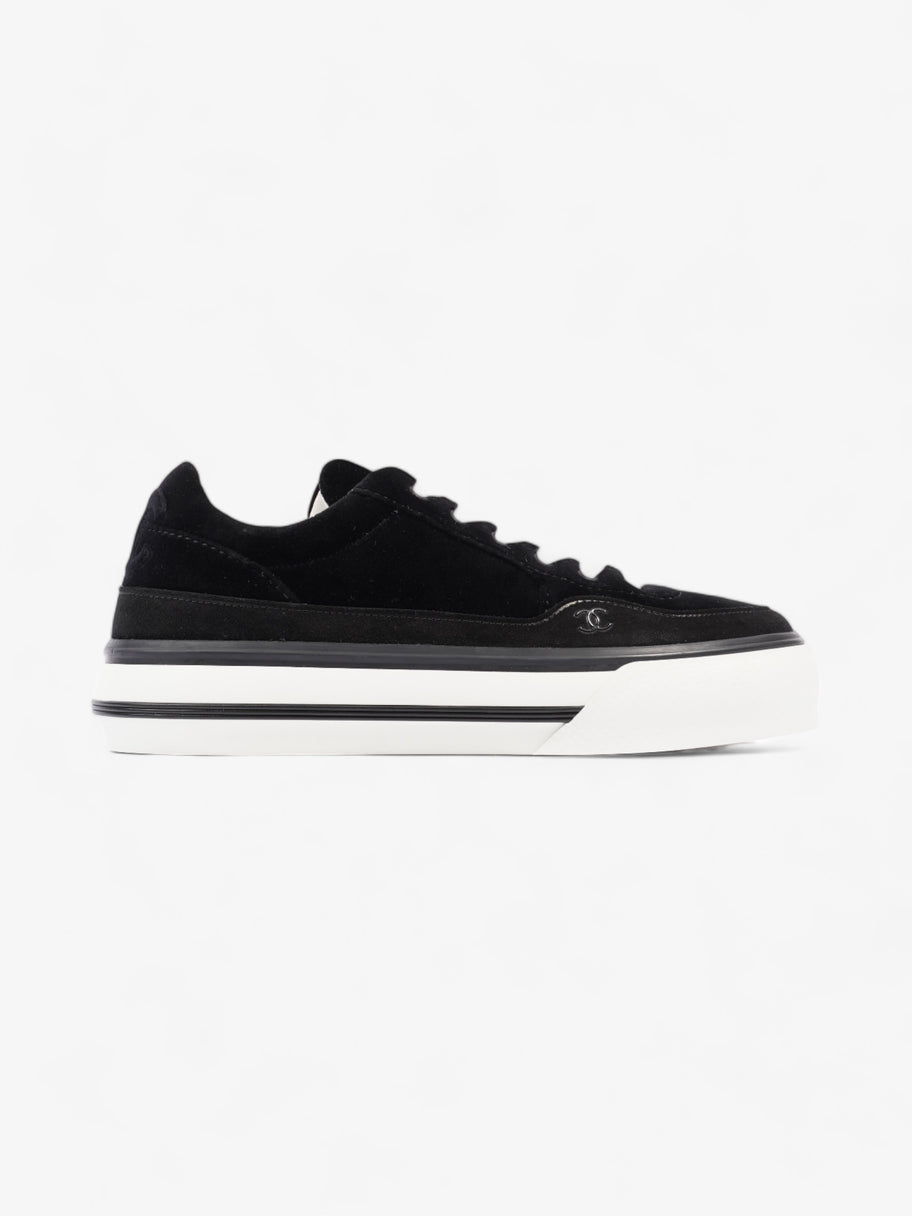 Chanel CC Suede Sneaker Black / White Suede EU 42 UK 8 Image 1