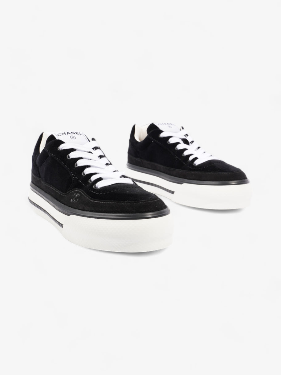 Chanel CC Suede Sneaker Black / White Suede EU 42 UK 8 Image 2