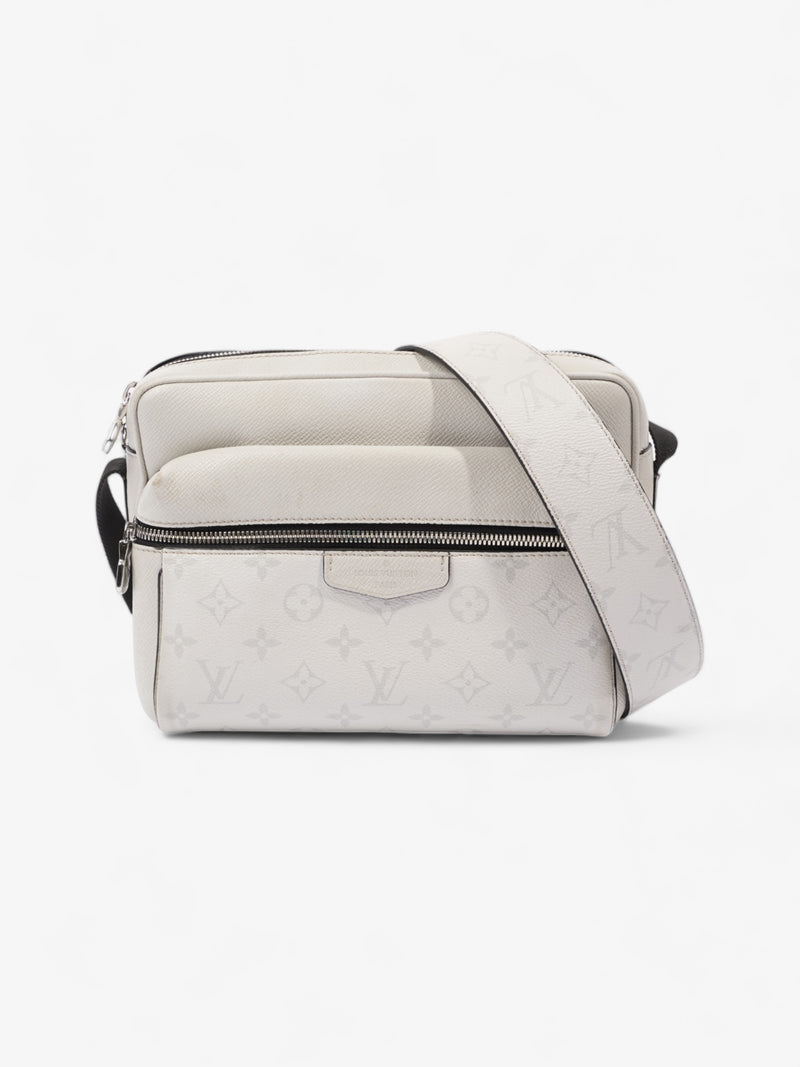  Louis Vuitton Outdoor Taigarama Messenger White Monogram Leather