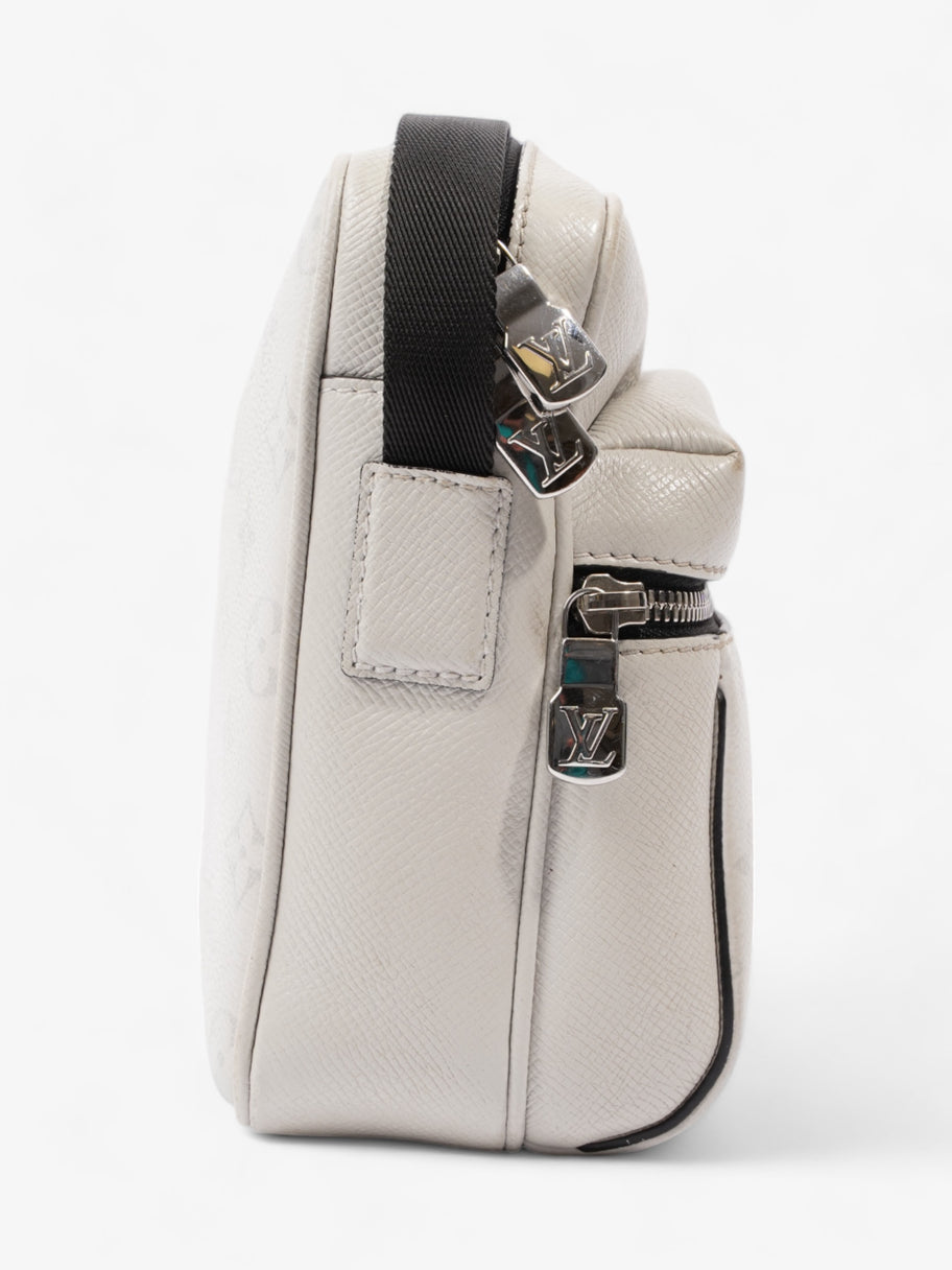 Louis Vuitton Outdoor Taigarama Messenger White Monogram Leather Image 5