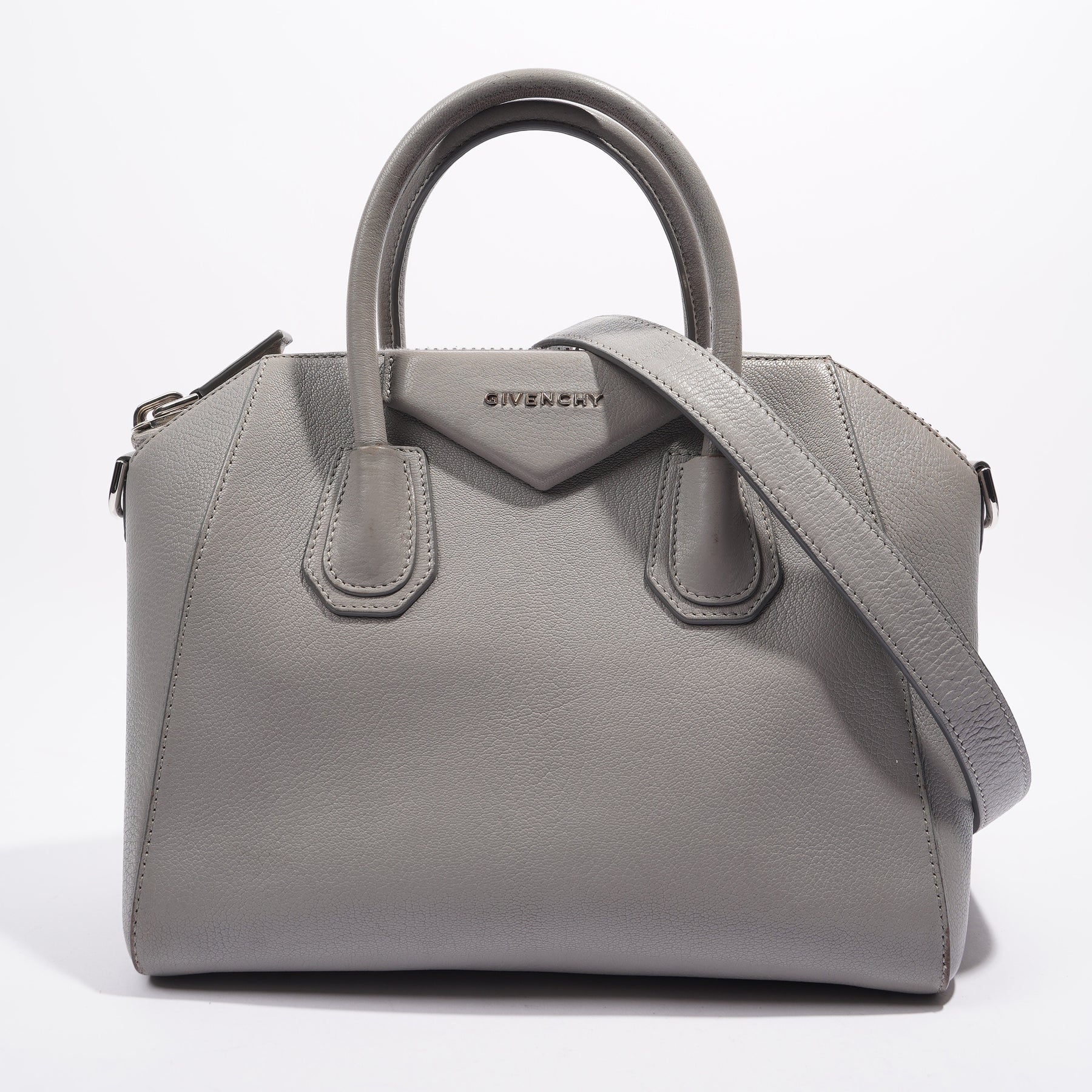 Givenchy antigona hotsell small pearl grey