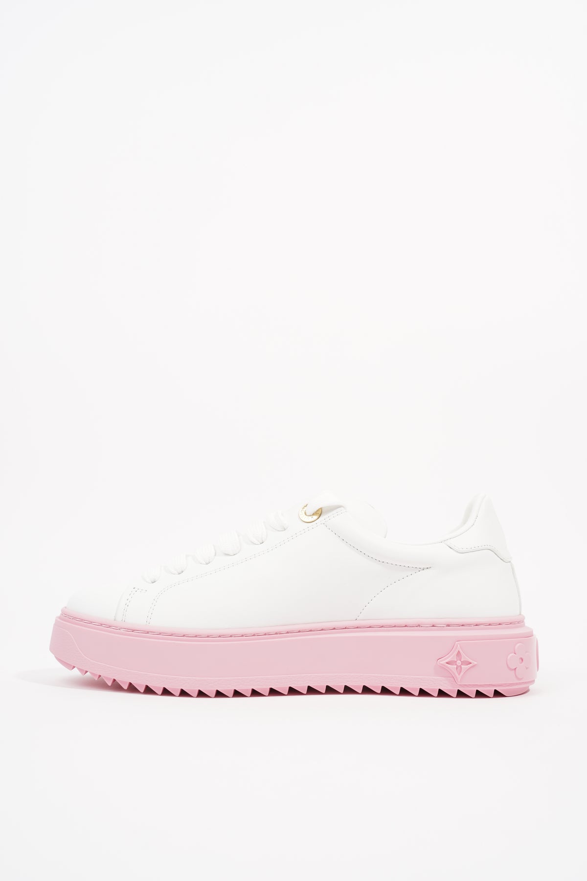 Time out leather trainers Louis Vuitton Pink size 39 EU in Leather -  31045098