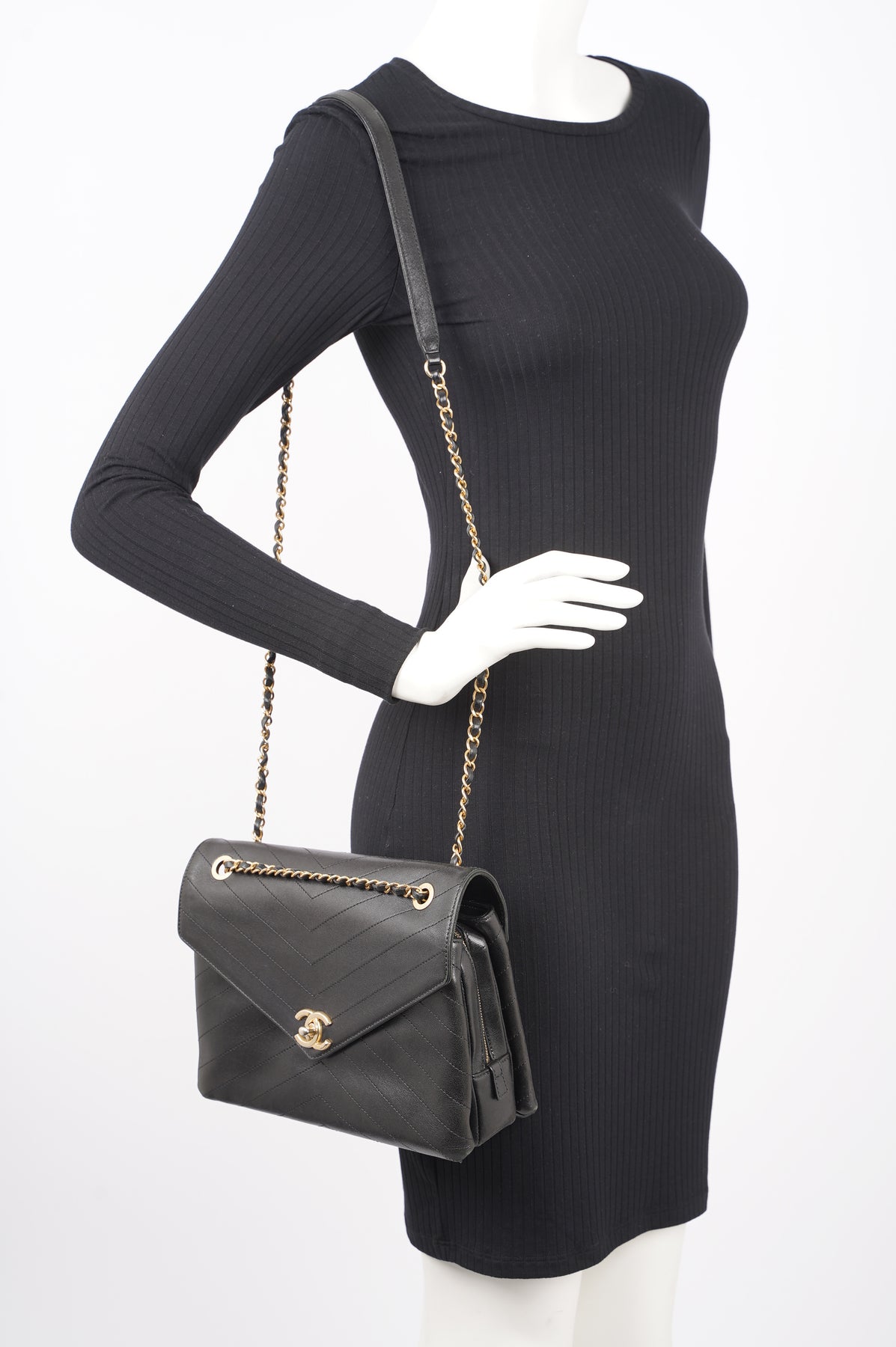 Chanel Pre-owned CC Classic Flap Shoulder Bag - Black