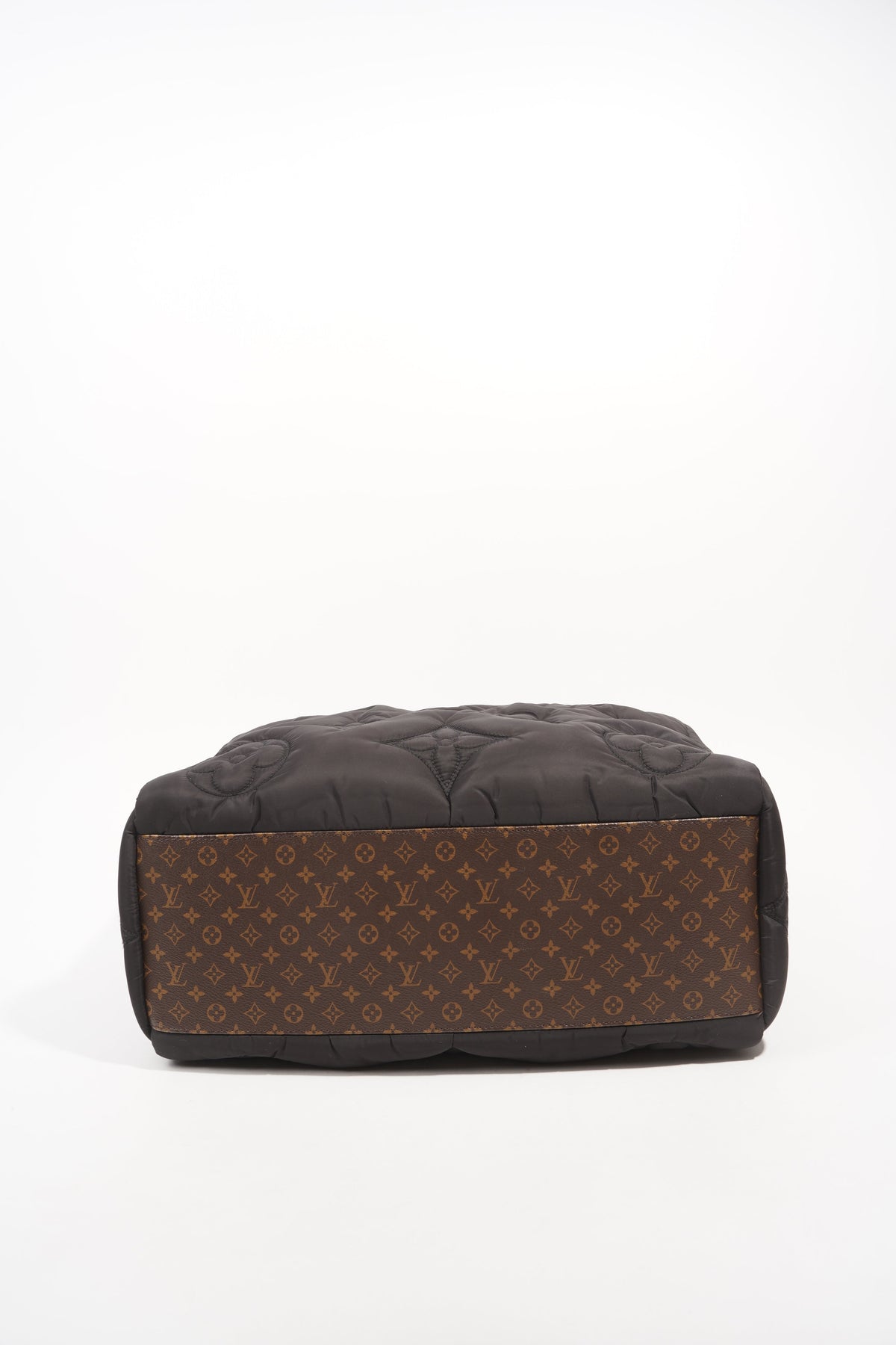 Louis Vuitton On The Go GM M59005 Pillow Capsule Collection