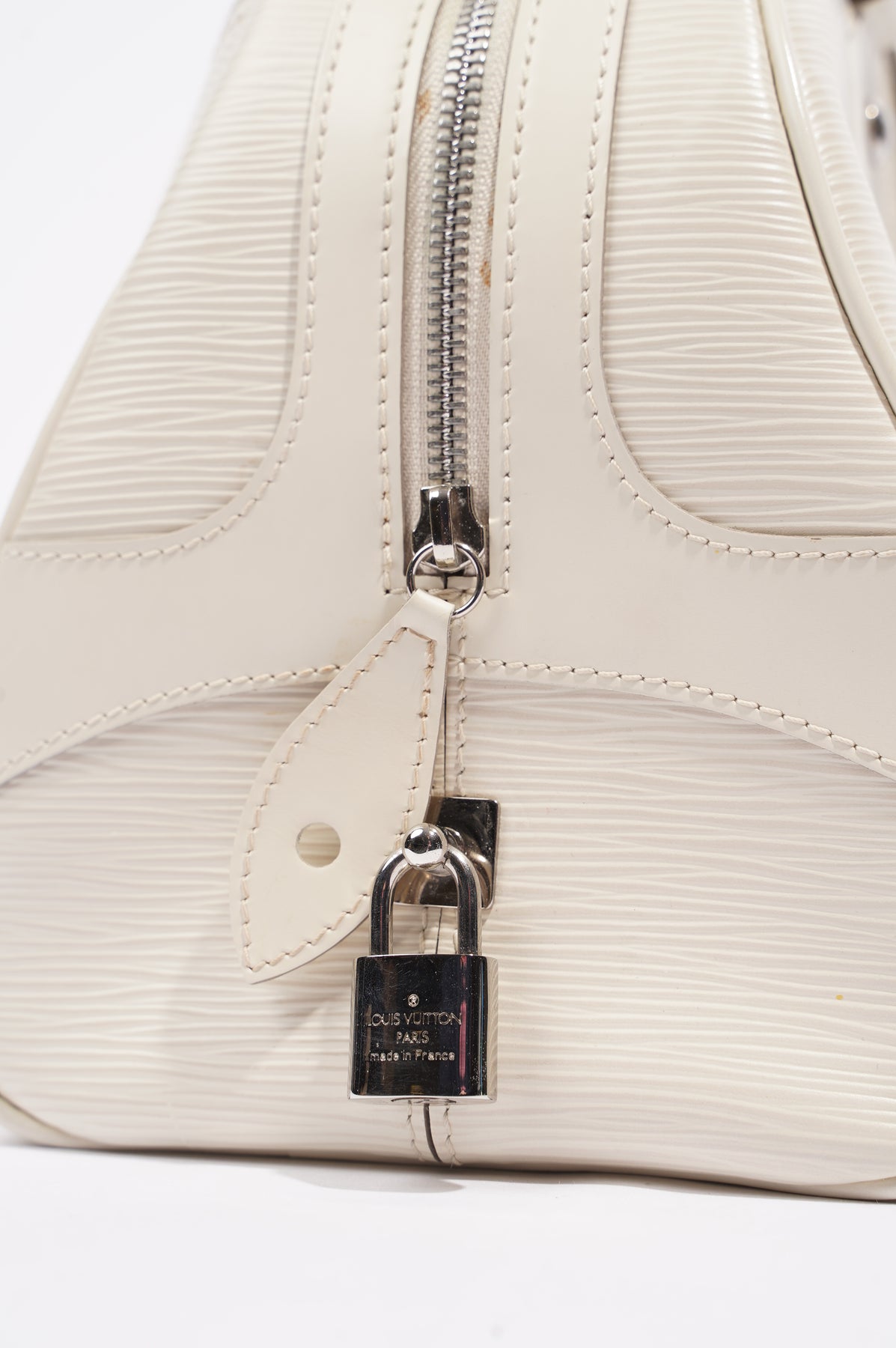 Louis Vuitton White Epi Leather Bowling Montaigne GM Bag