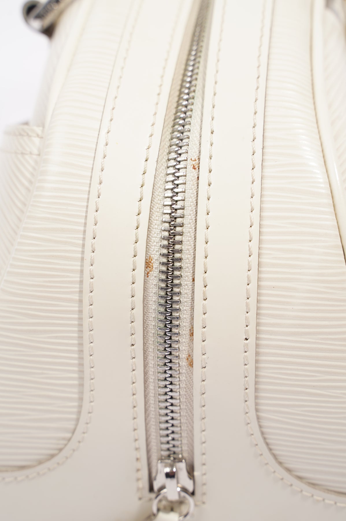 Louis Vuitton White Epi Bowling Montaigne PM Leather ref.520285