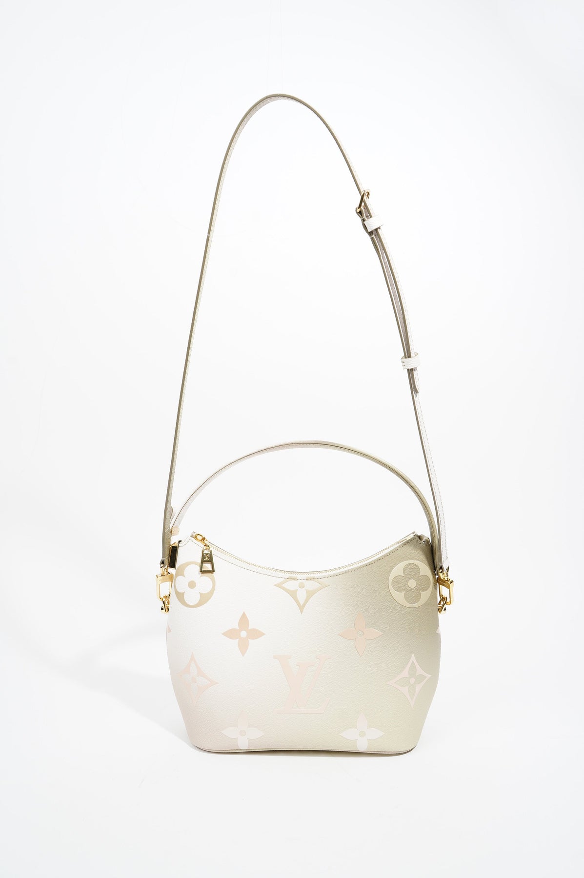 Louis Vuitton Womens Marshmallow PM – Luxe Collective