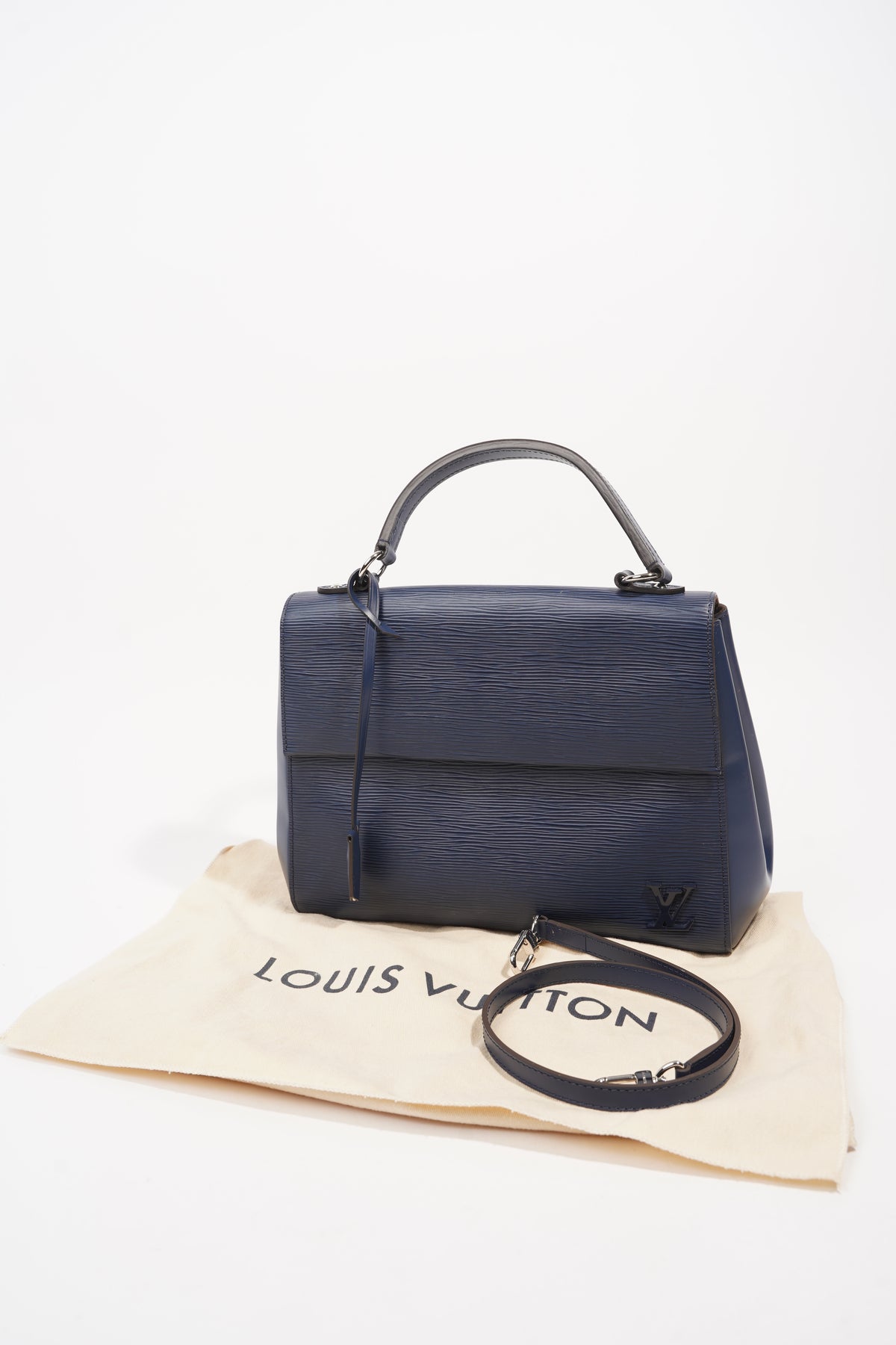 Cluny MM Bag Epi Leather Blue M54323