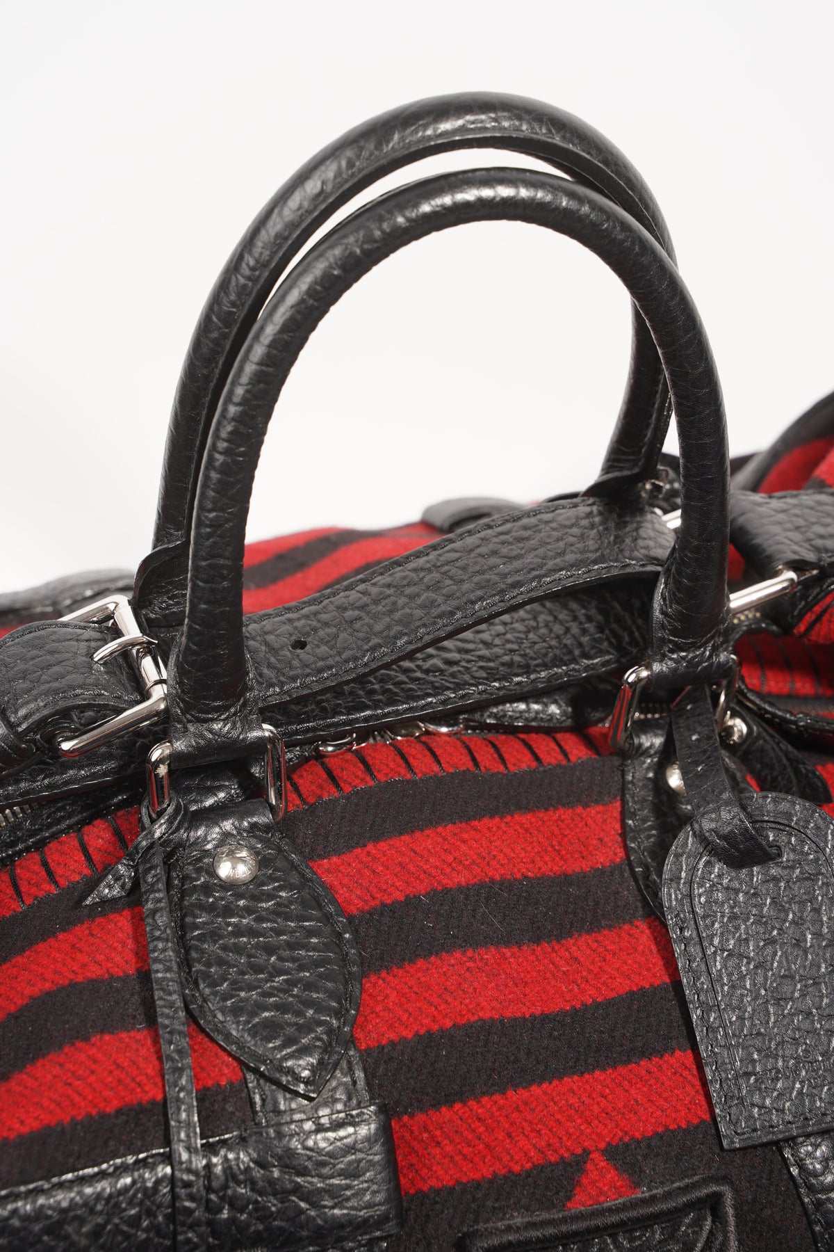Louis Vuitton Womens Grimaud Vail Blanket Weekend Bag Black Red – Luxe  Collective