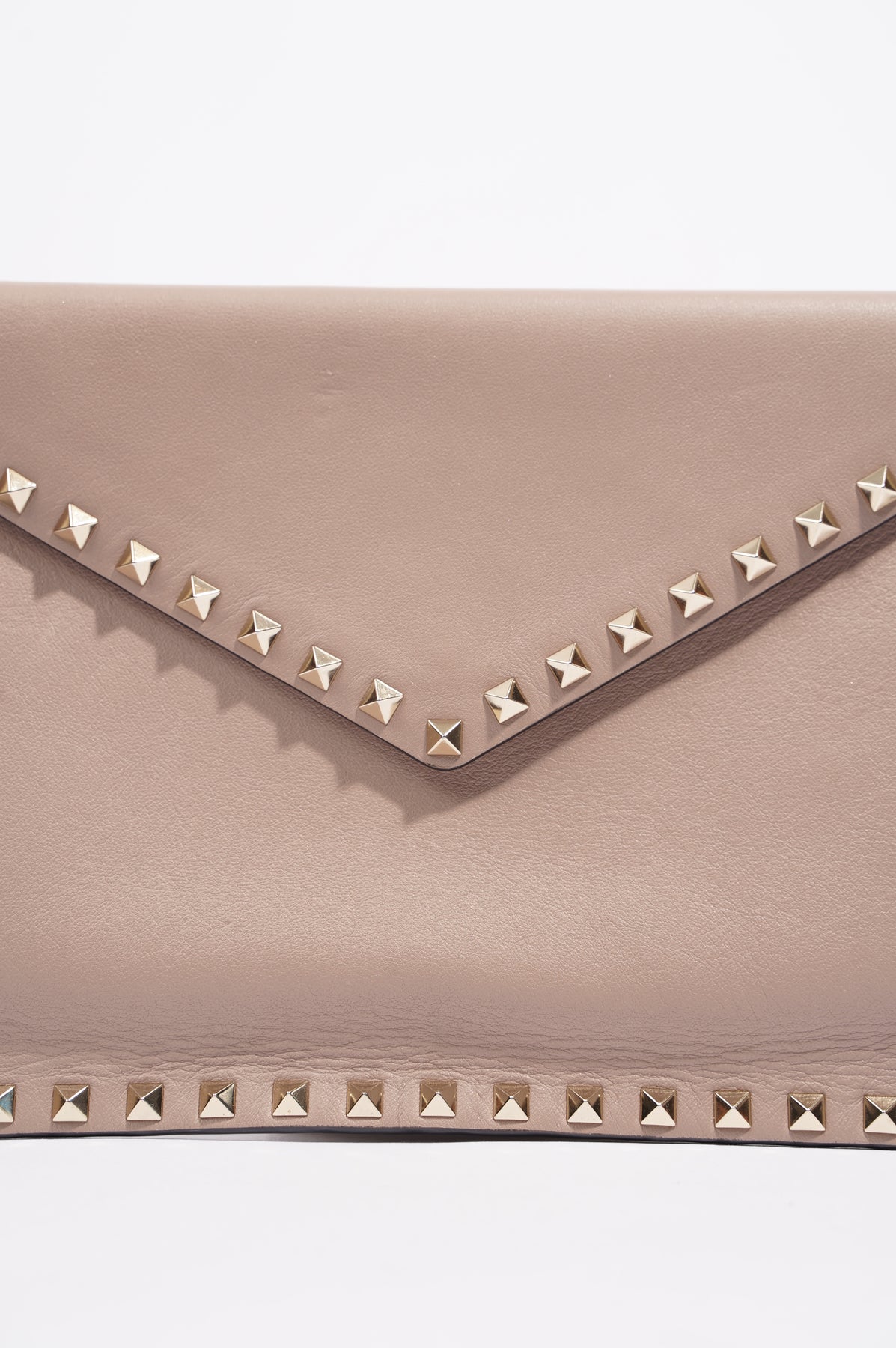 Valentino Womens Rockstud Envelope Clutch Nude – Luxe Collective