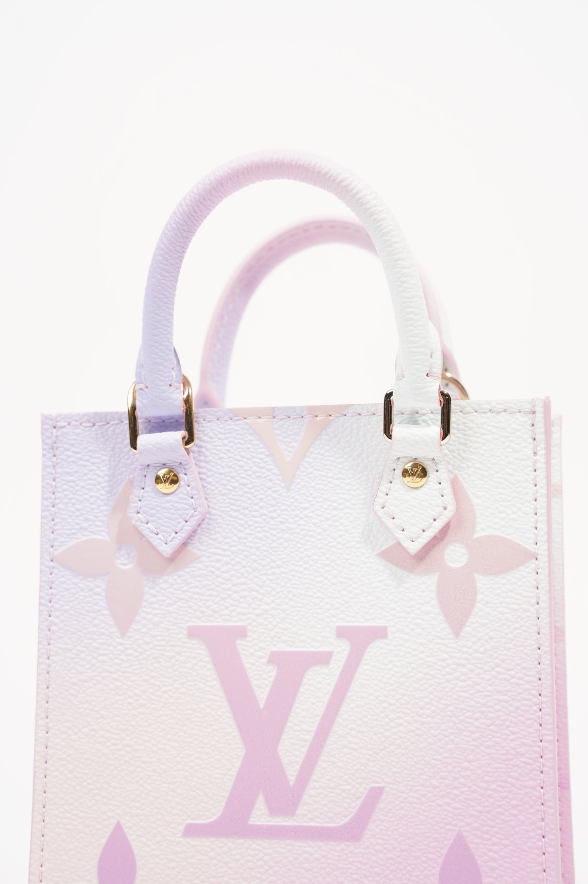 Louis Vuitton Womens Petit Sac Plat – Luxe Collective