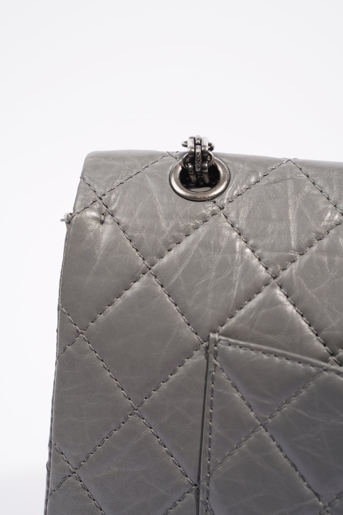 Chanel Womens 2.55 Lambskin Classic Flap Bag Grey – Luxe Collective