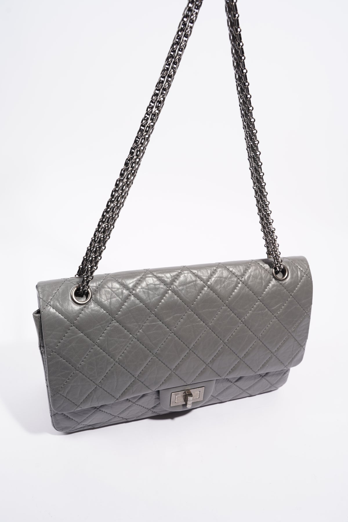 Chanel Womens 2.55 Lambskin Classic Flap Bag Grey – Luxe Collective