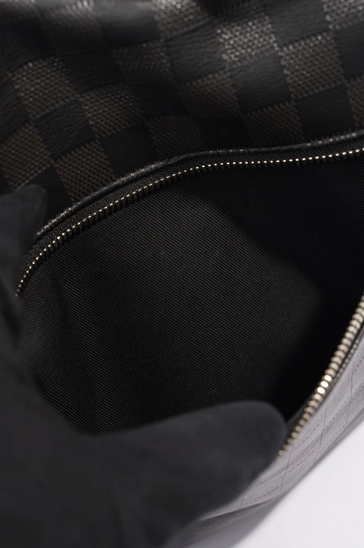 Louis Vuitton Damier Graphite Messenger Bag PM CA0220 - VWG
