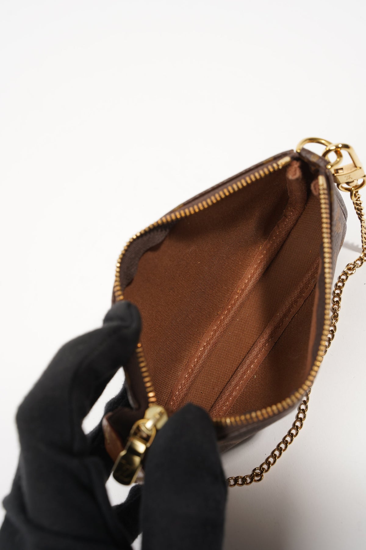 Louis Vuitton Womens Mini Pochette Accessoire – Luxe Collective