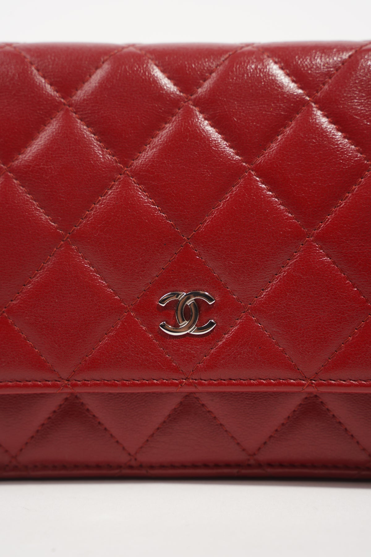 Chanel Womens Wallet On Chain Burgundy – Luxe Collective