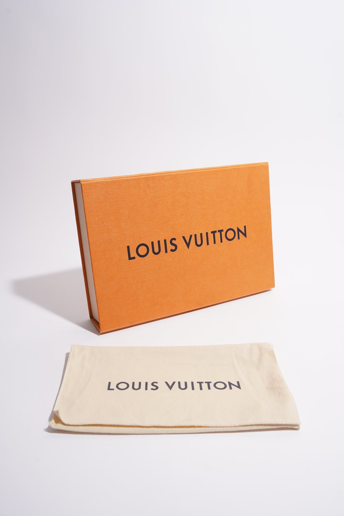 LOUIS VUITTON Empreinte Vavin Chain Wallet Rose Poudre 1233544