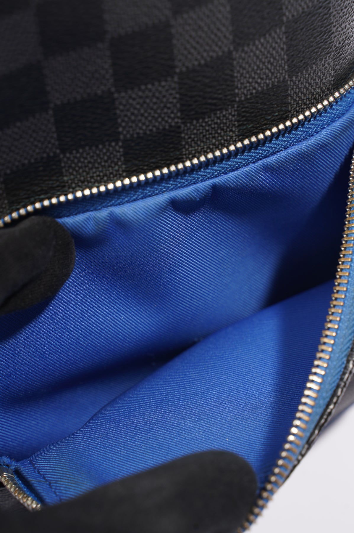 Louis Vuitton Damier Graphite Avenue Sling Bag Mens Bag Black Checkered  Pattern