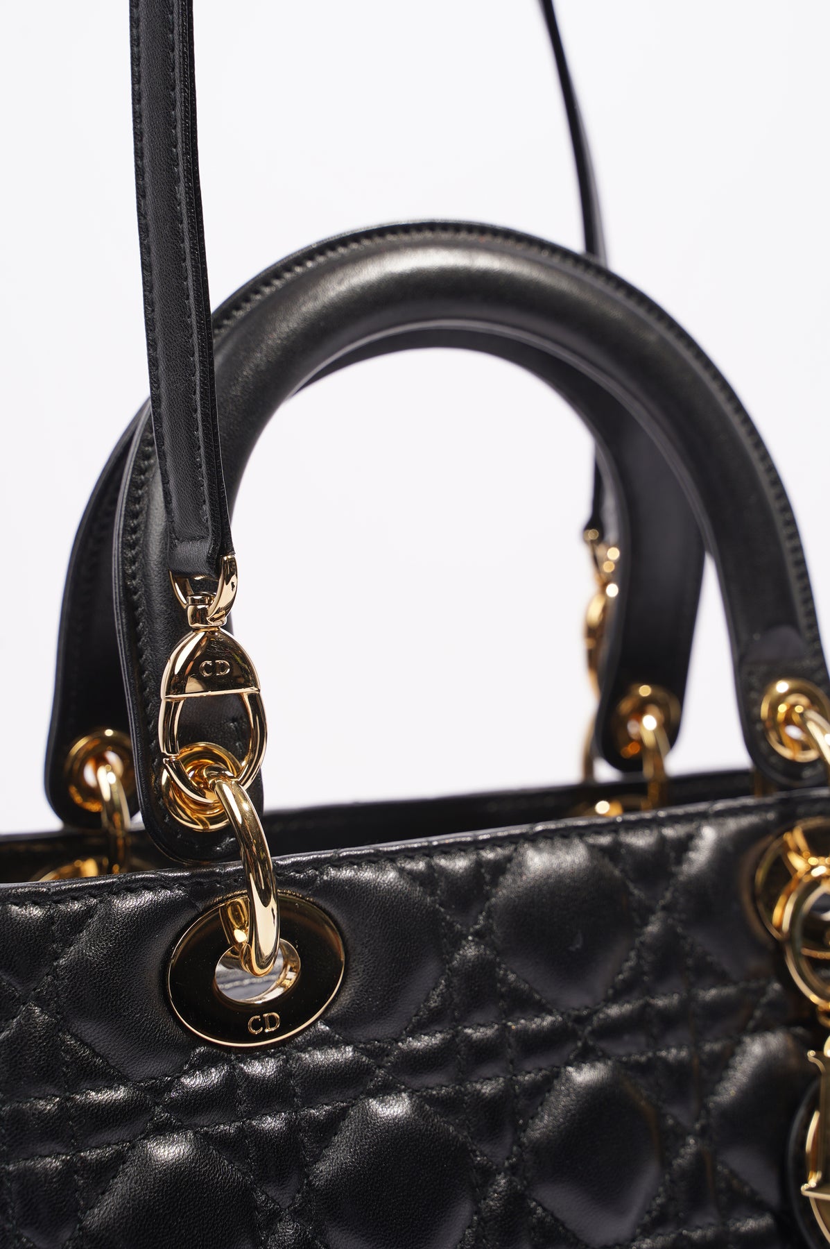 Lady dior black online gold