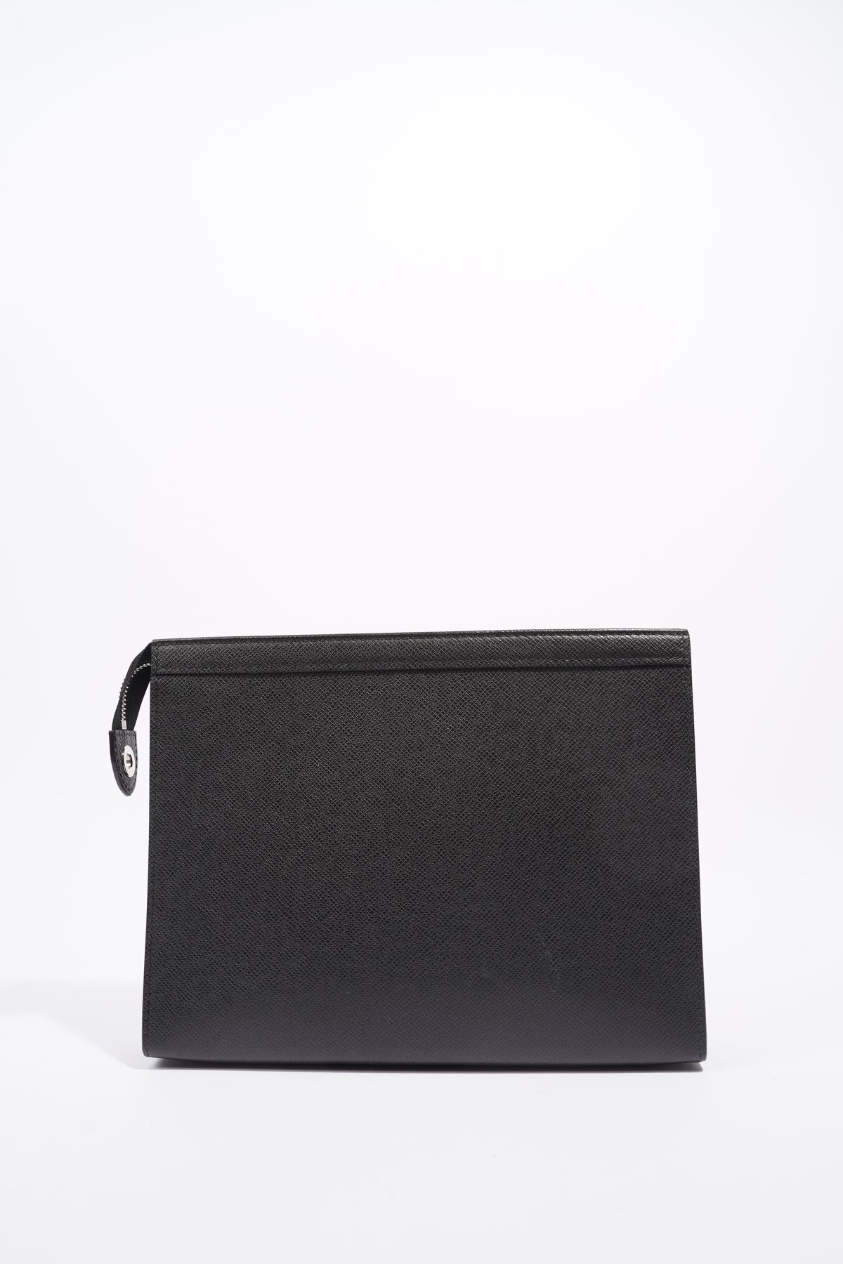 Louis Vuitton - Authenticated Pochette Voyage Small Bag - Leather Black Plain for Men, Very Good Condition