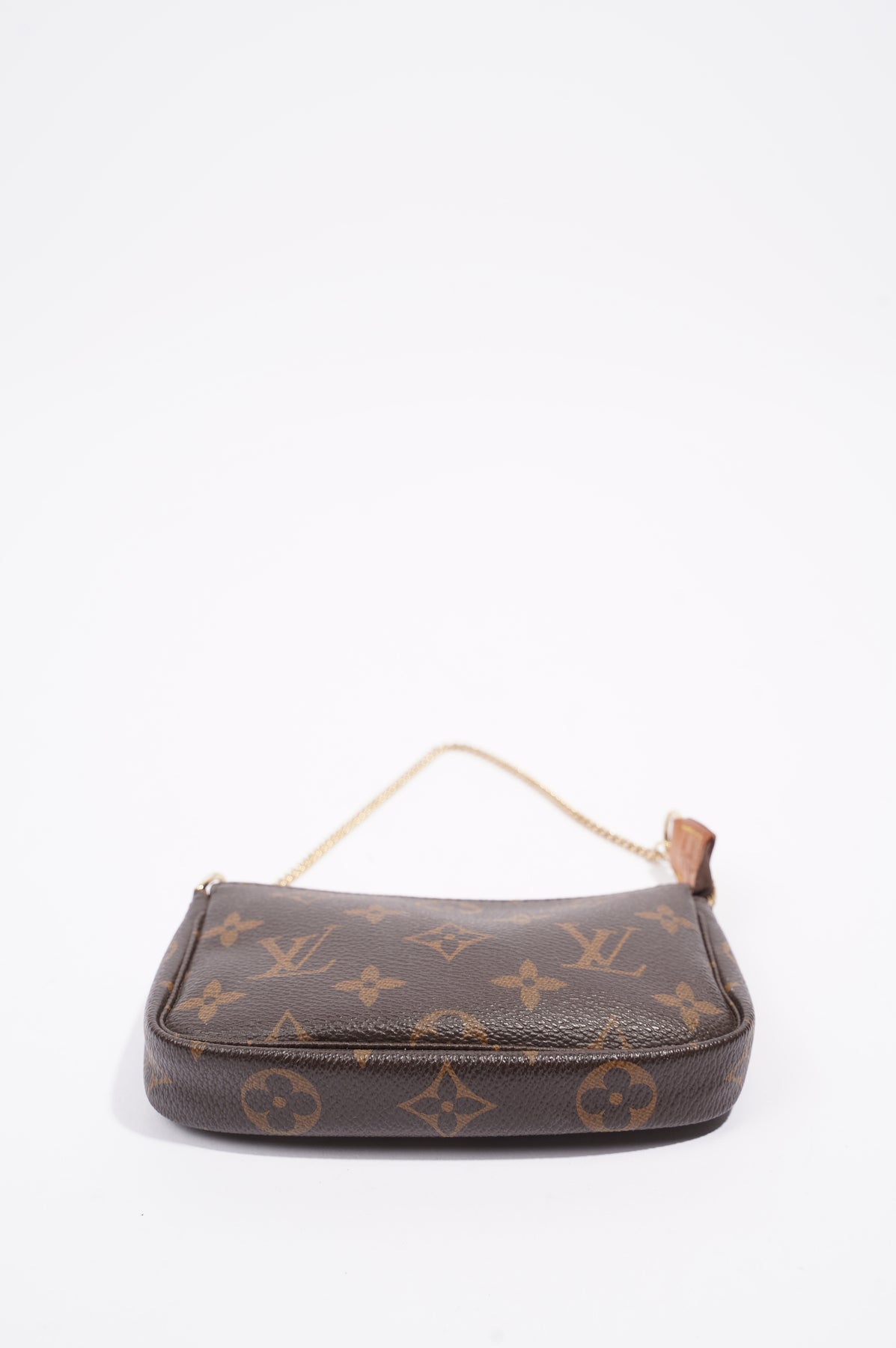 Louis Vuitton Monogram Mini Pochette Accessoires (SHG-MuRX4F) – LuxeDH