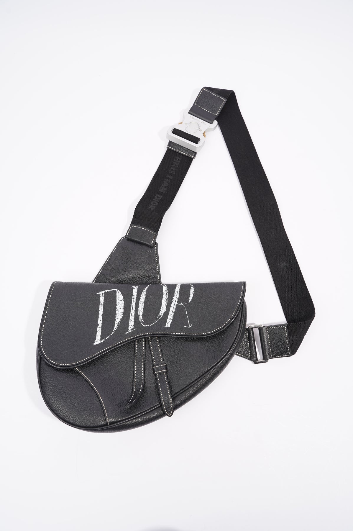 Dior shawn saddle online bag