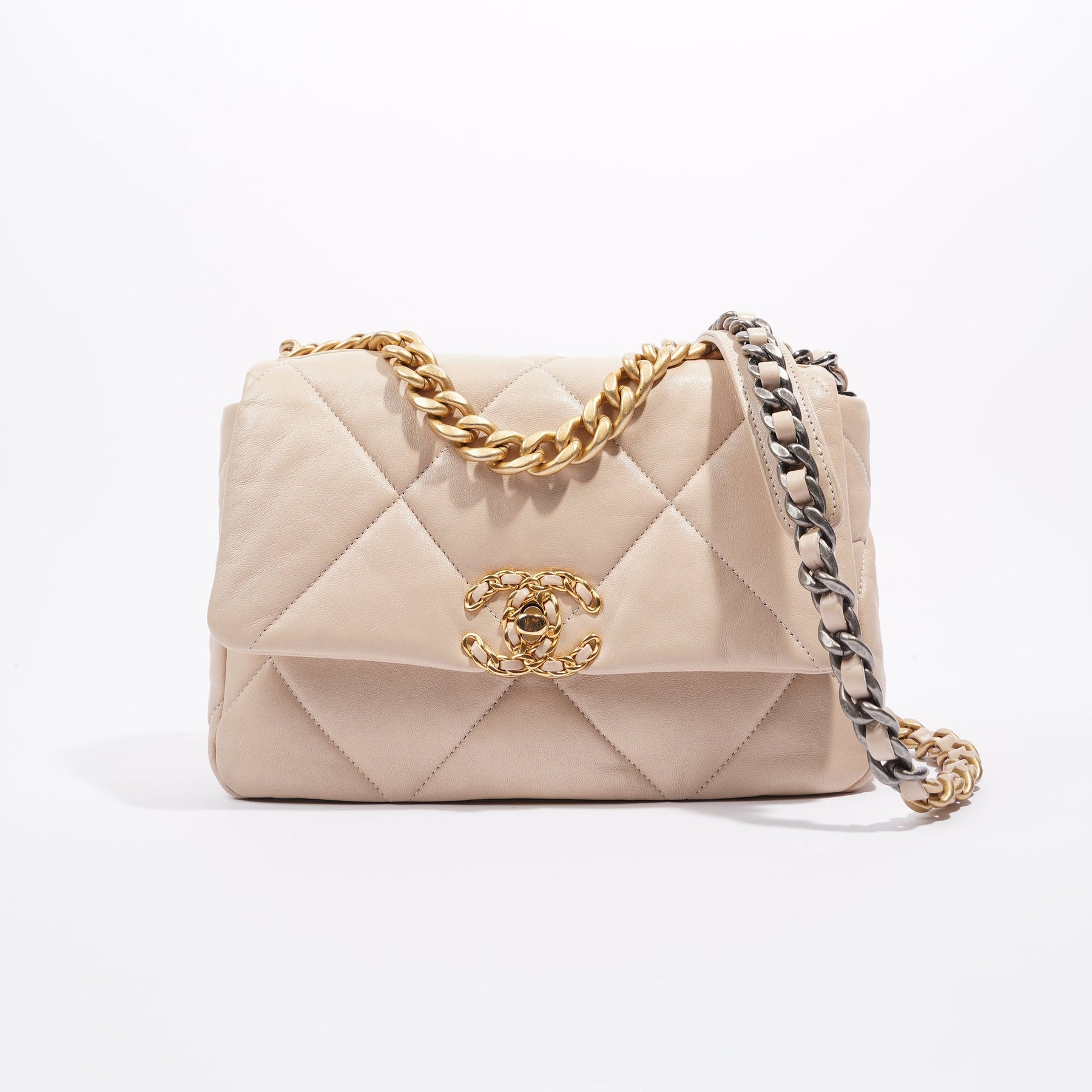 Chanel 19 flap bag, Women's Fashion, Bags & Wallets, Purses