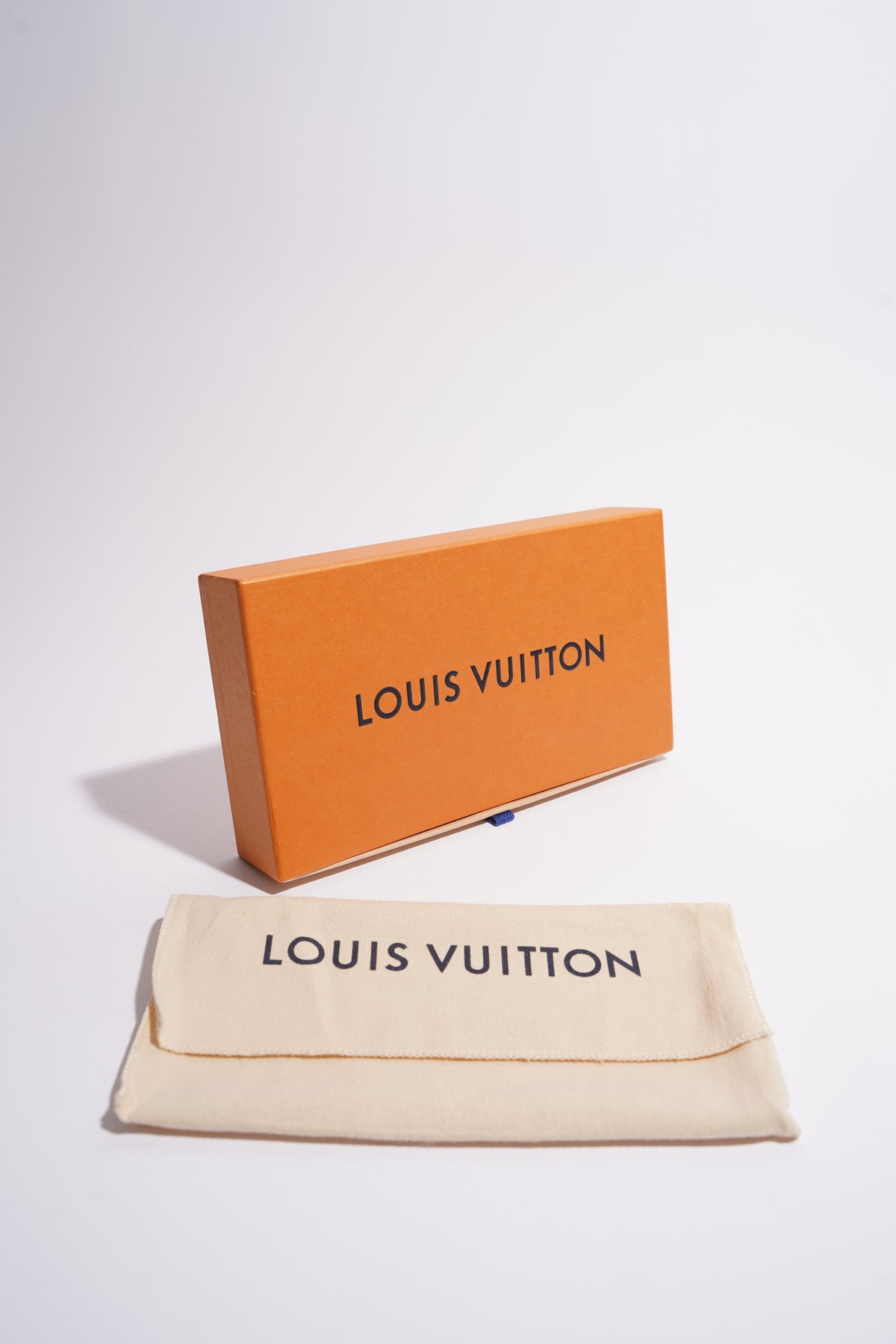 Louis Vuitton Damier Ebene Pattern Coated Canvas Clemence Wallet - Brown  Wallets, Accessories - LOU806747
