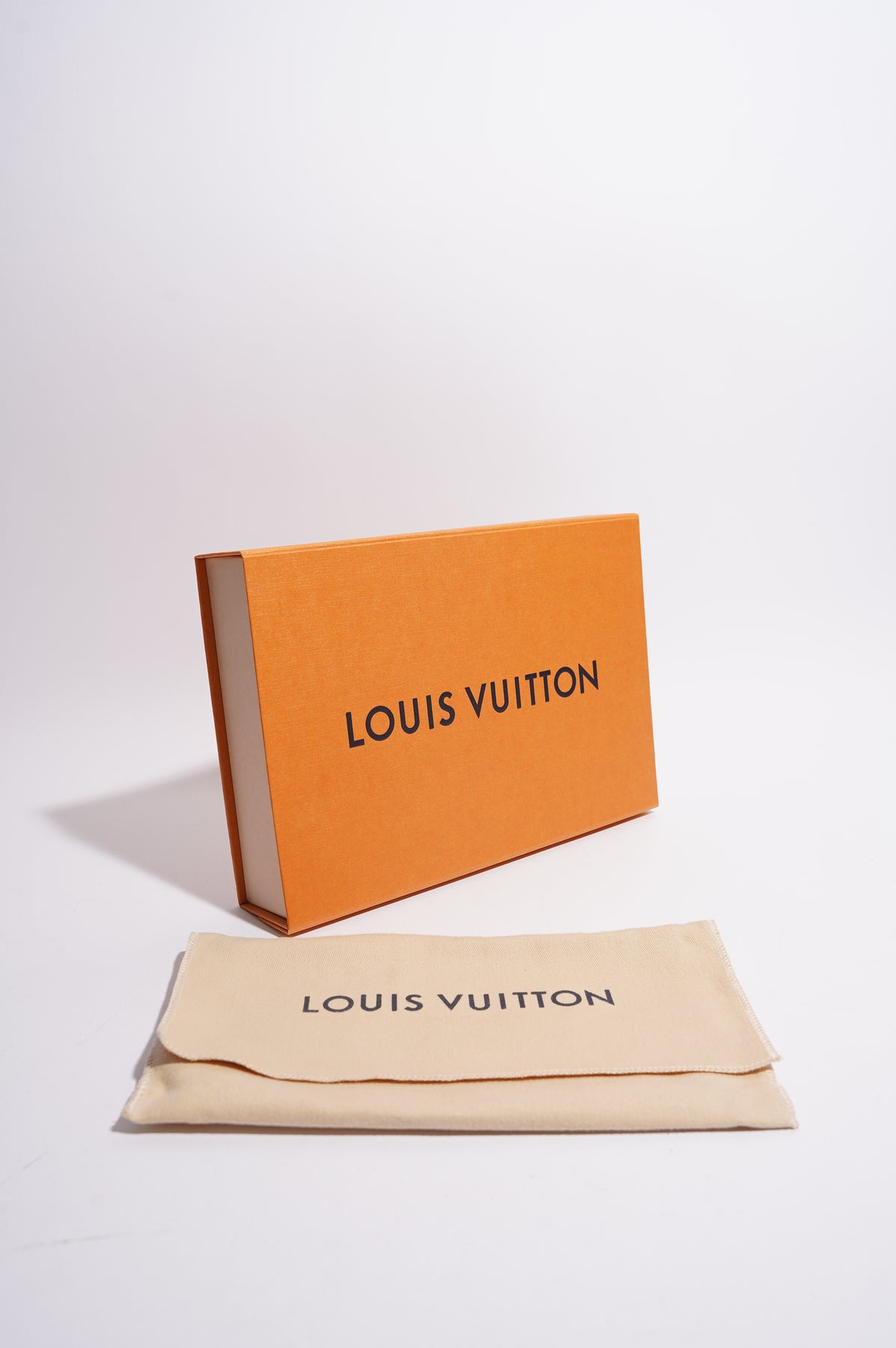Louis Vuitton F√âLICIE Pochette, Black, One Size