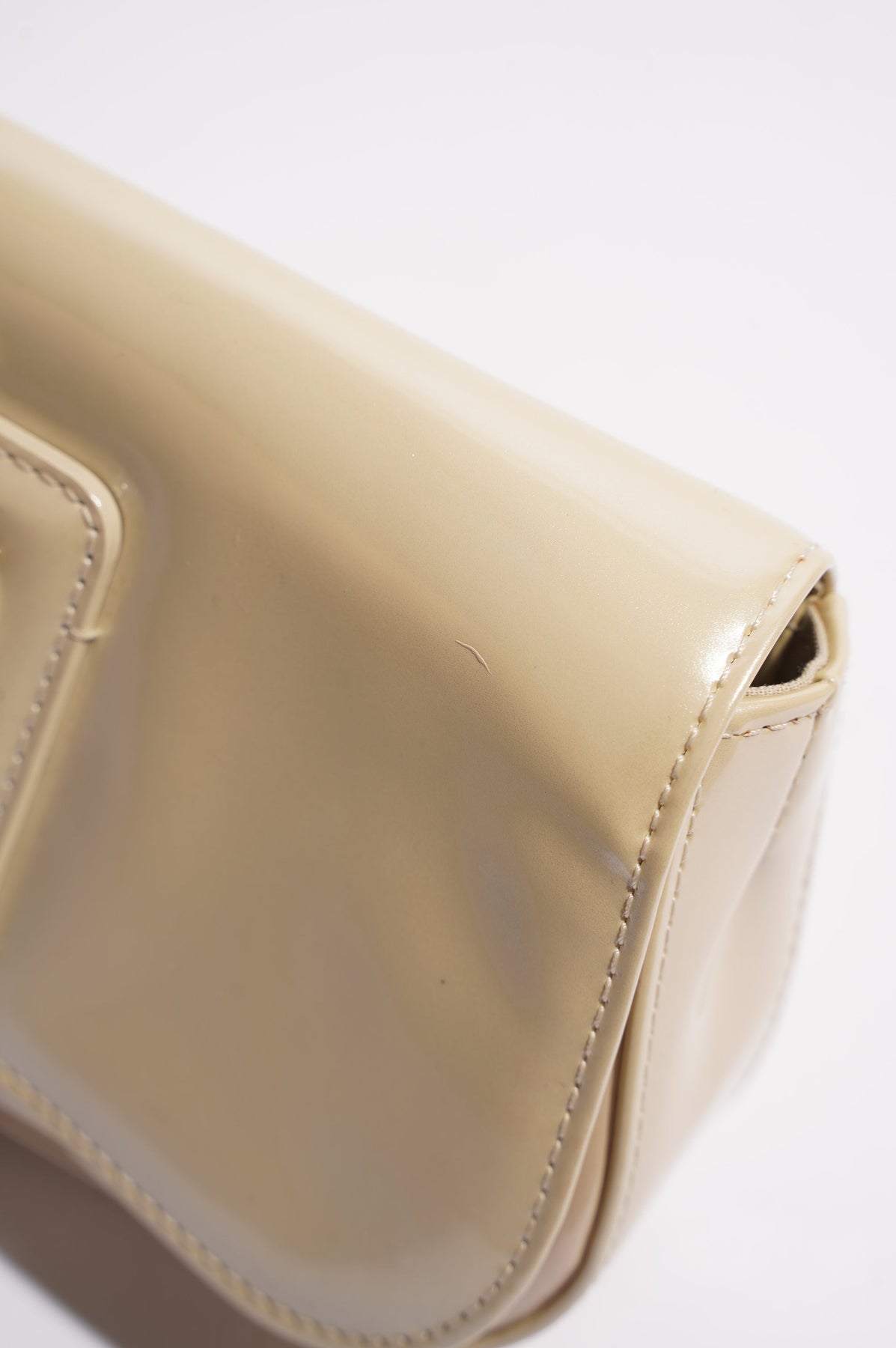 Louis Vuitton Epi Leather SoBe Clutch – The Luxury Quest